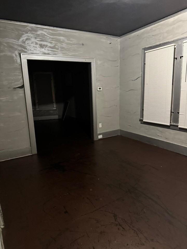 5036 Dailey St - Photo 6 of 17