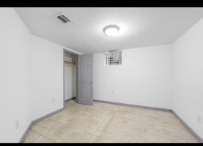 904 S 18th St #B - Photo 1 of 1