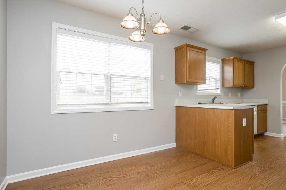 226 Overlook Ct - Photo 5 of 16