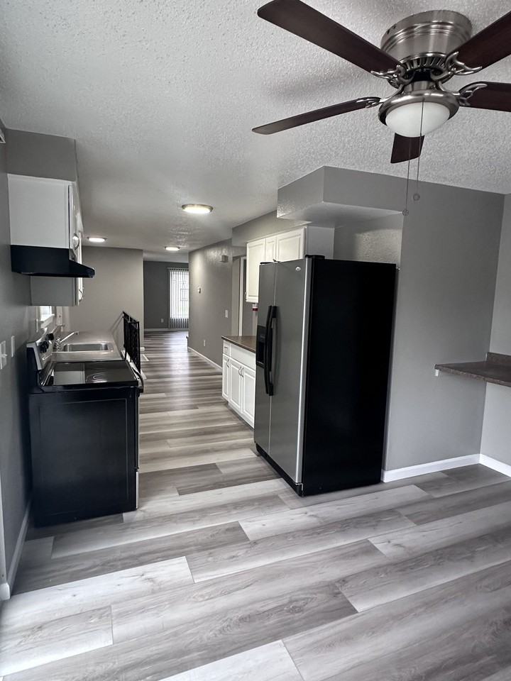 1707 W 6th Ave #A101 - Photo 3 of 16