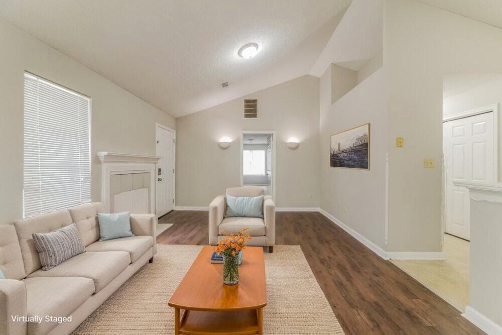 1464 Cain Ct N - Photo 3 of 19