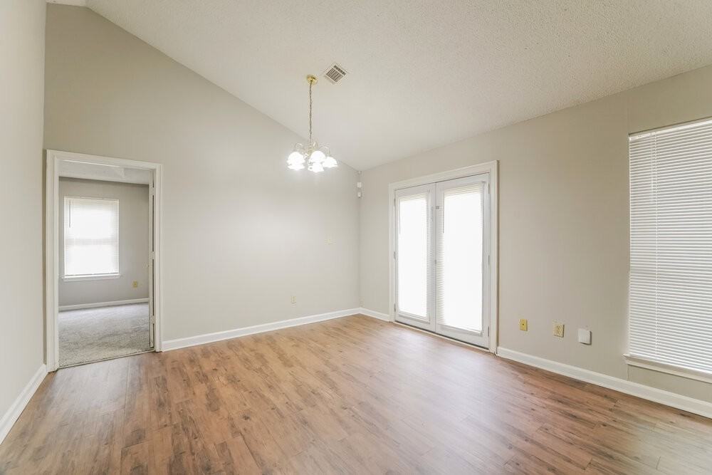 1464 Cain Ct N - Photo 6 of 19