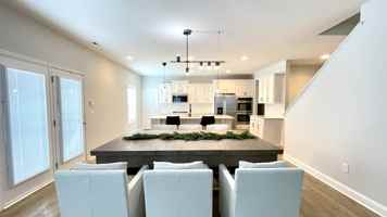 featured image of 3778 Glencourse Way