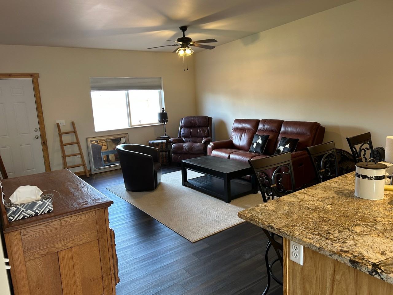 351 W Buttercup Way - Photo 6 of 13