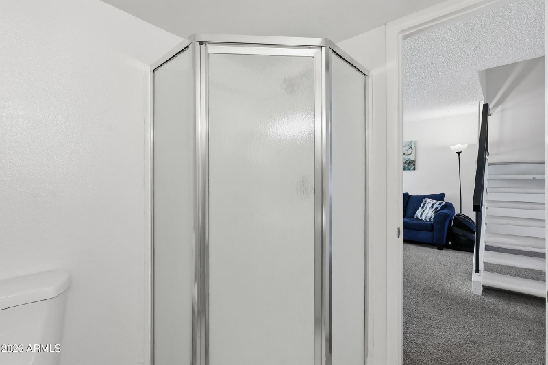 3701 S Mill Ave - Photo 4 of 20