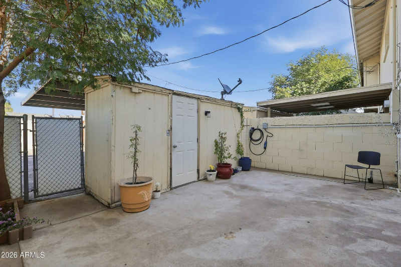 3701 S Mill Ave - Photo 6 of 20