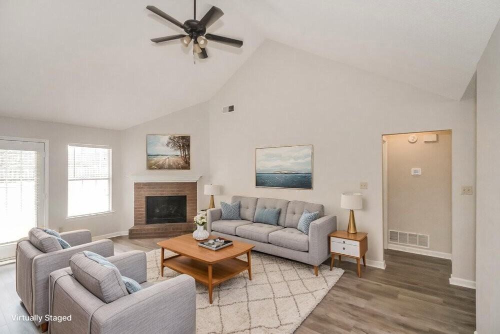 6987 Country Walk Dr - Photo 3 of 19
