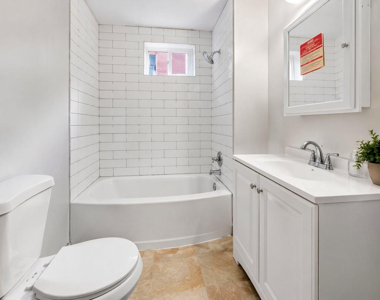 1005 Sheffield St - Photo 3 of 26