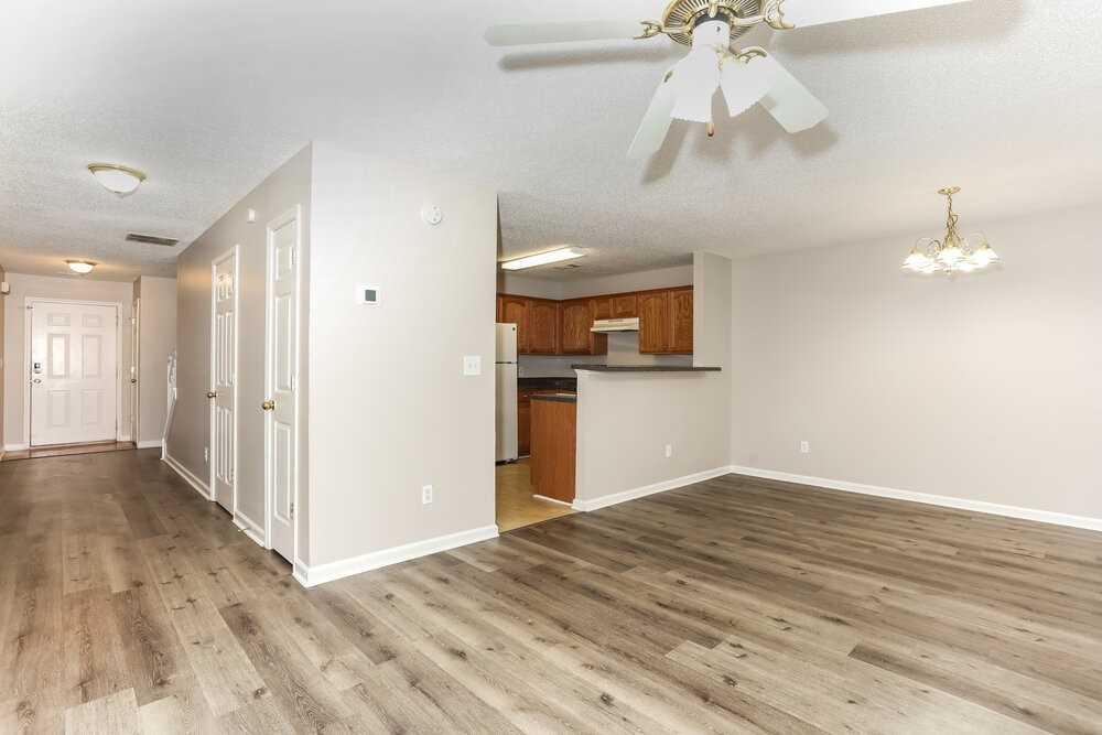 340 Parkway Rd #340 - Photo 5 of 17