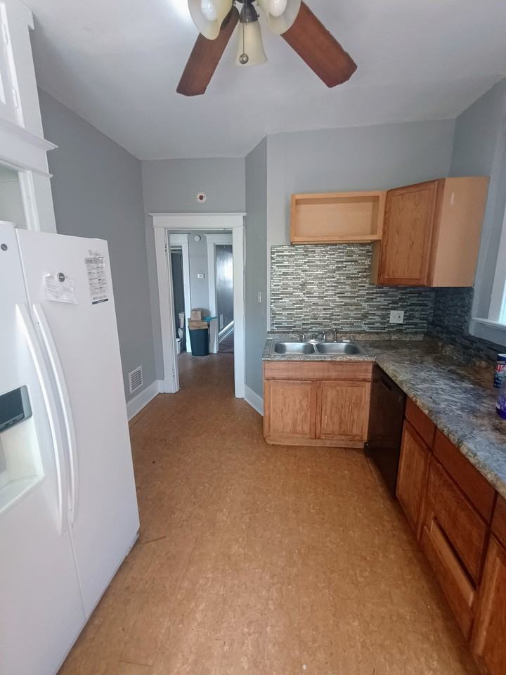 1312 Temple Pl #2ndFL - Photo 2 of 10
