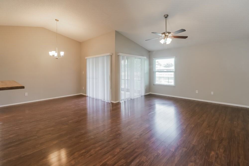 1928 Tidewater Ct - Photo 5 of 19