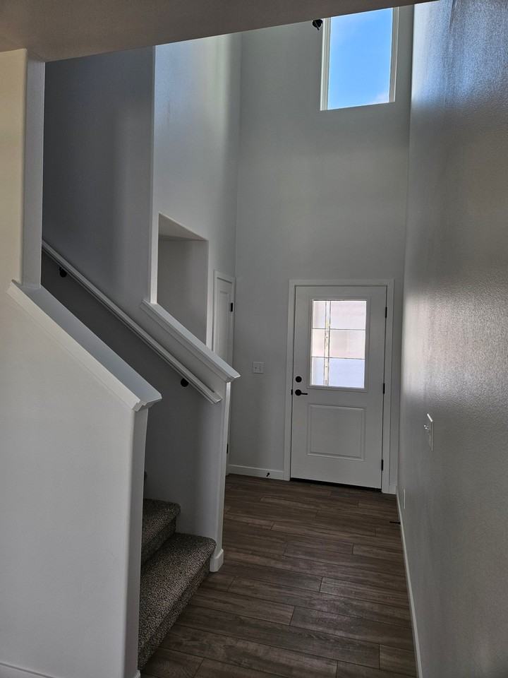 1202 S 9th St - Photo 5 of 13