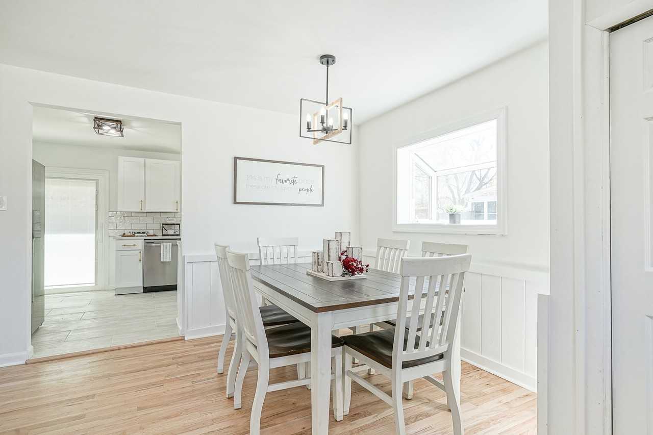 311 Oakwood Dr - Photo 6 of 20