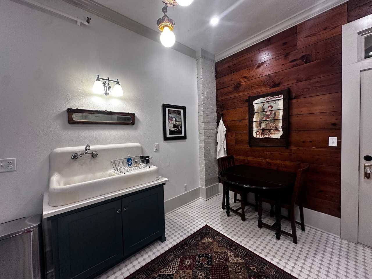 538 Prospect Ave #102 - Photo 3 of 18