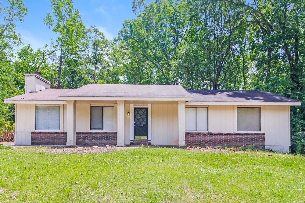 2861 Panther Ct