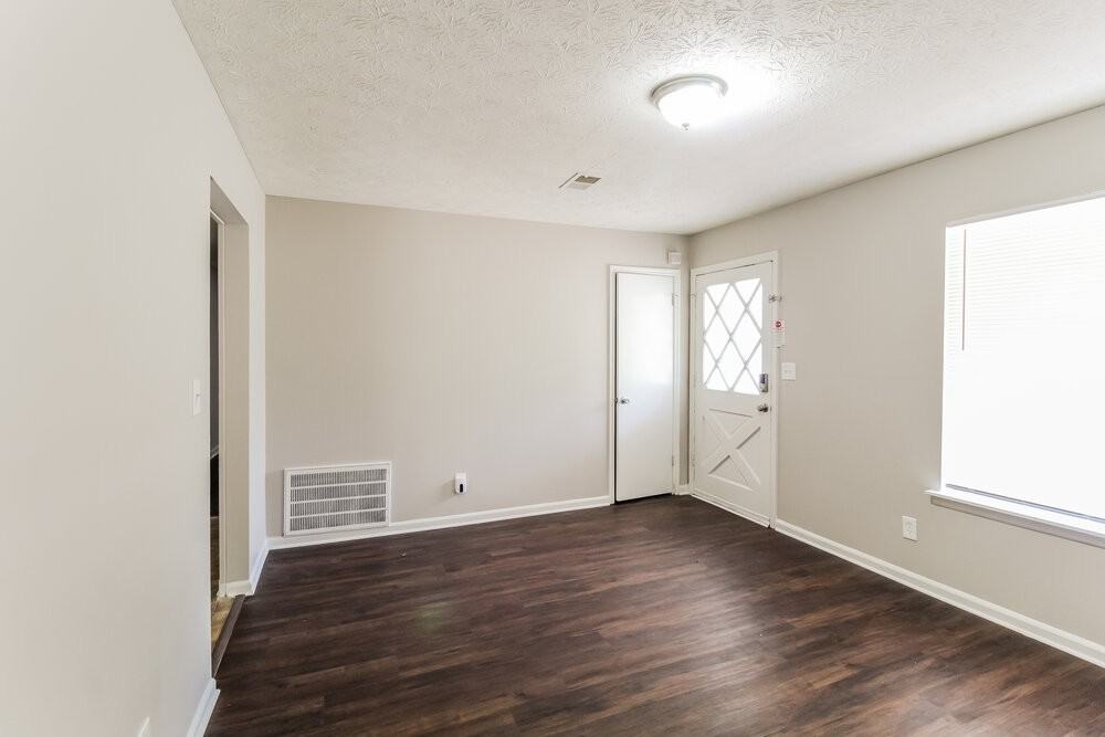 2861 Panther Ct - Photo 7 of 19