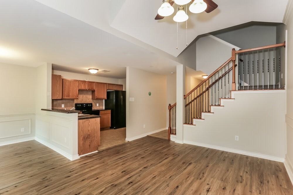 12634 Bay Ave - Photo 6 of 18