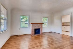 5134 Se Hawthorne Blvd #4 - Photo 1 of 1