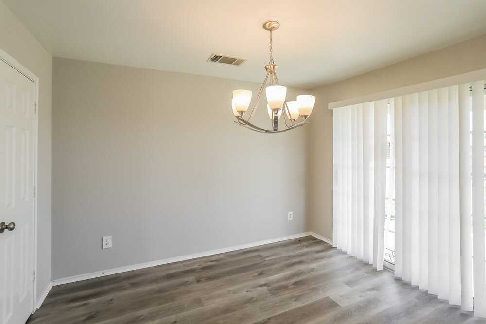 628 Rock Brook Dr - Photo 6 of 17