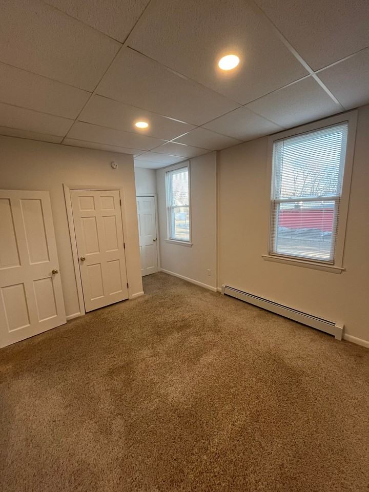 66 Weld St #1 - Photo 5 of 11