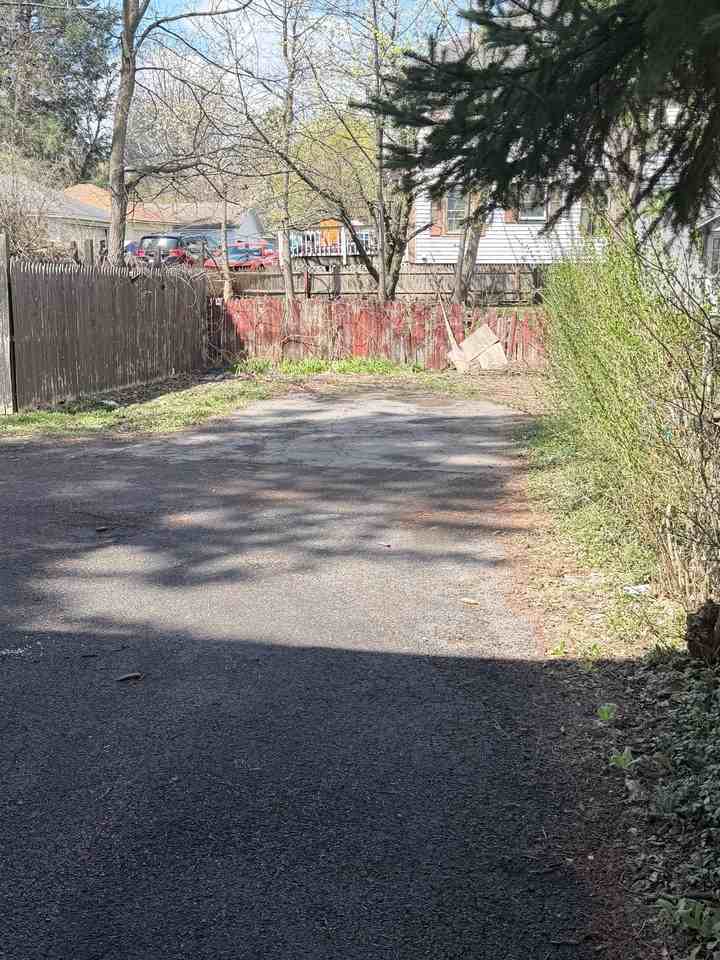 2129 James St - Photo 6 of 11