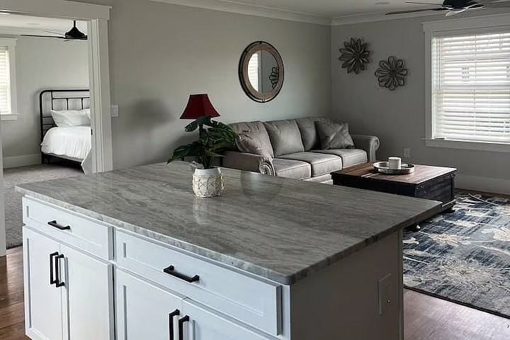 222 Brookview Dr #1 - Photo 4 of 15