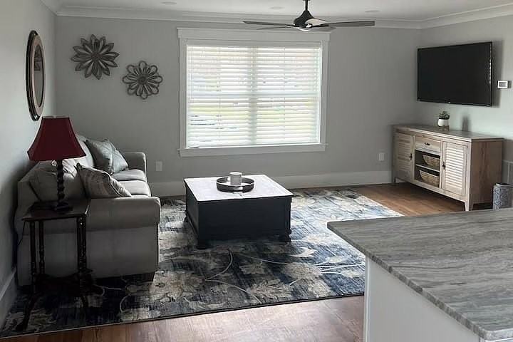 222 Brookview Dr #1 - Photo 6 of 15