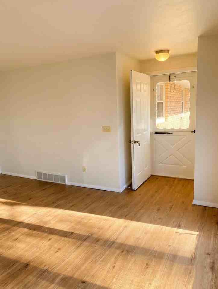 1619 Beech Tree Dr #1619 - Photo 7 of 10