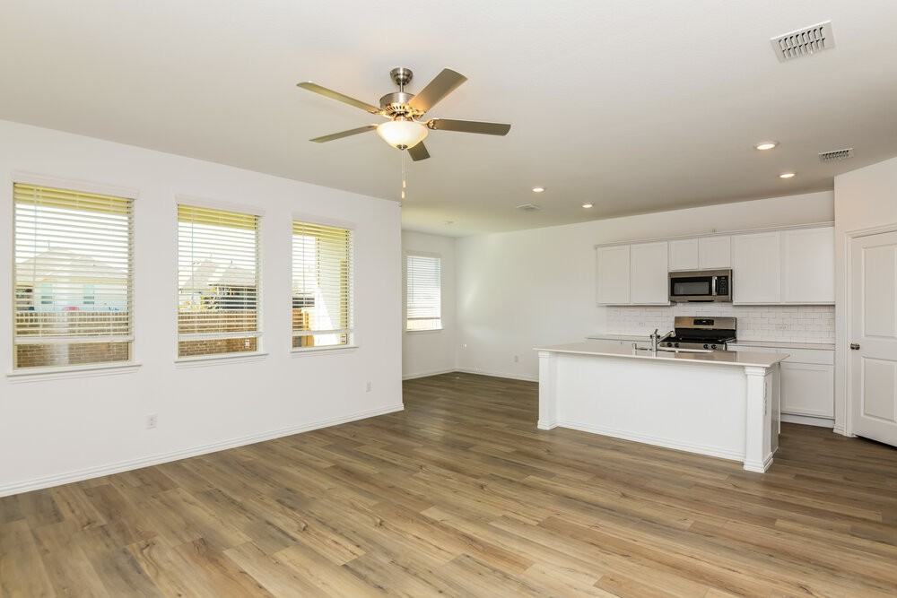 14785 Mainstay Way - Photo 3 of 16