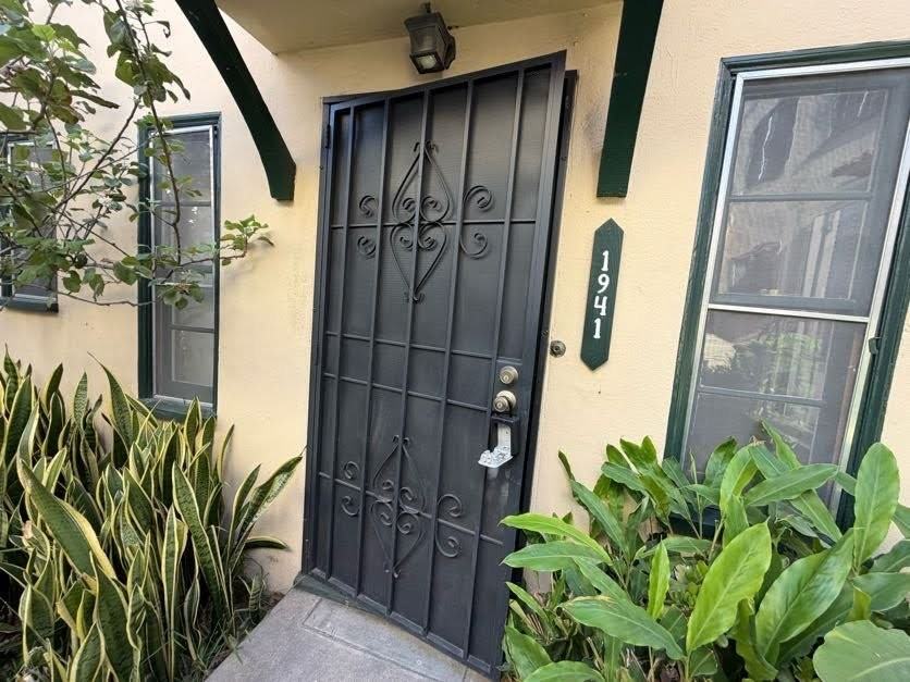 1939 W Washington Blvd #1941 - Photo 2 of 17