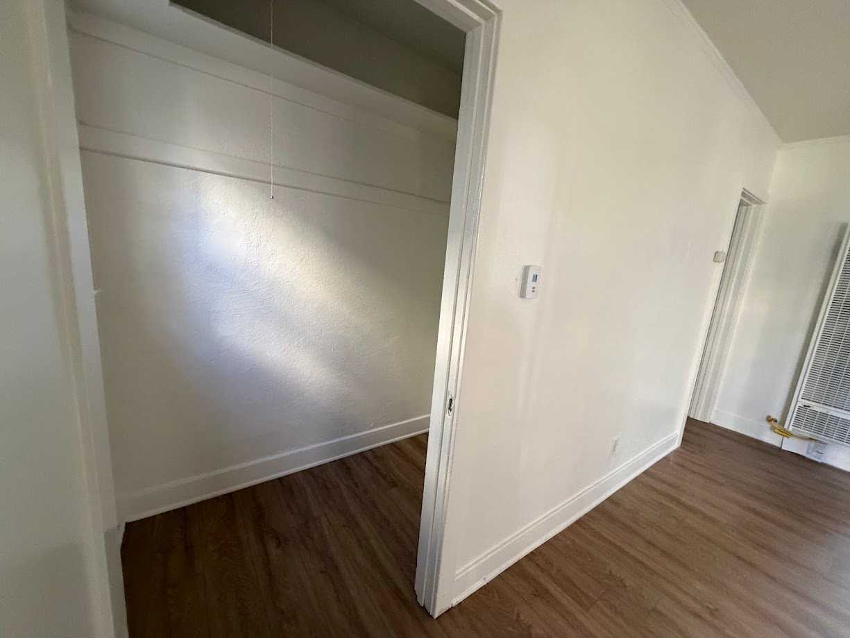 1939 W Washington Blvd #1941 - Photo 4 of 17