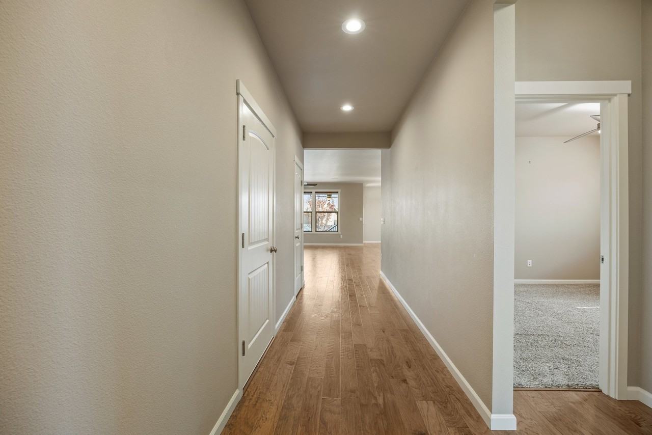 4609 E Junco St - Photo 3 of 20