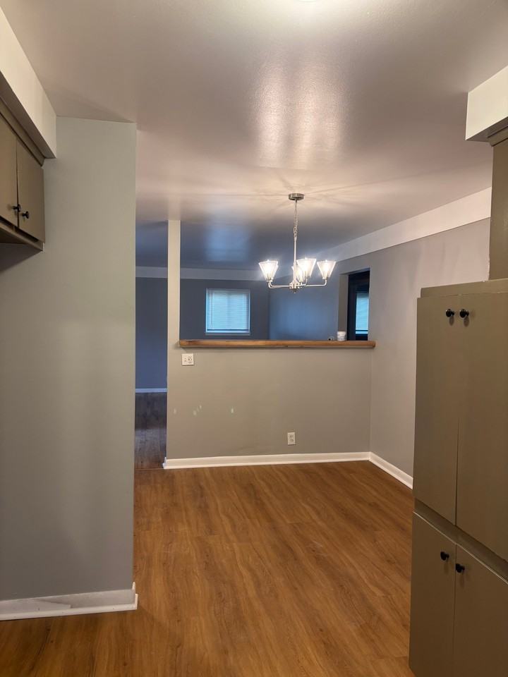 1034 Mckeighan Ave - Photo 2 of 10