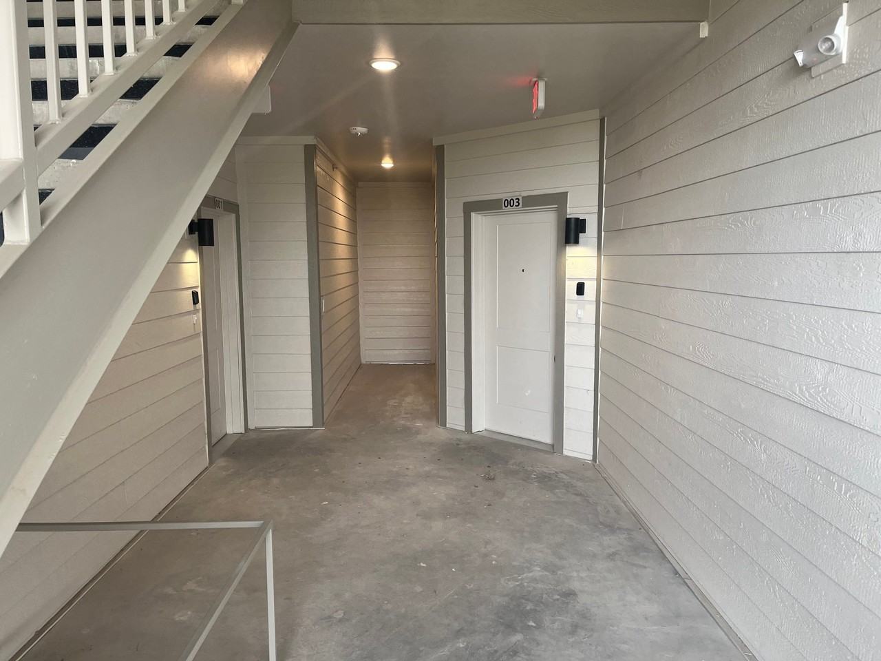 18645 Stroh Rd #1-003 - Photo 2 of 19