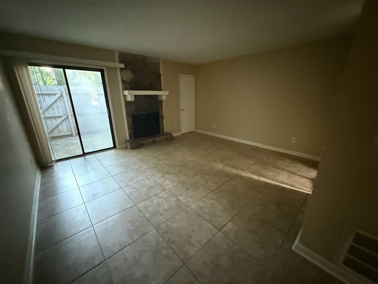 6369 Holcomb Way #C - Photo 2 of 15