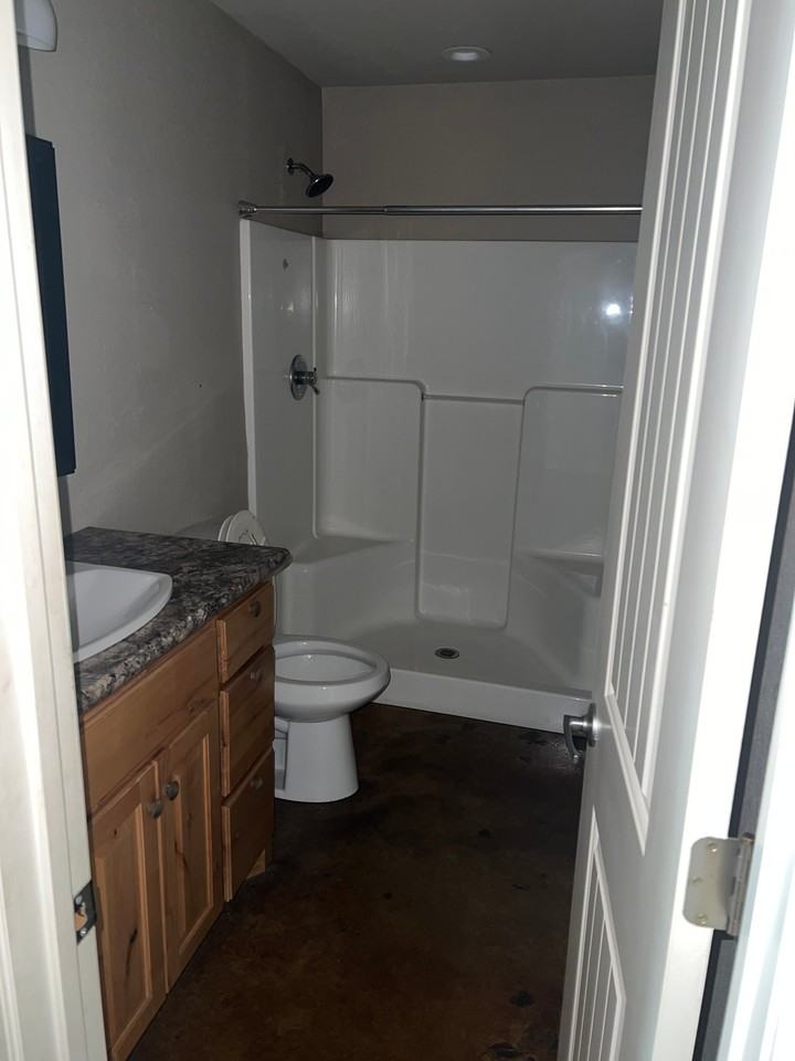 8150 Eastst Street South - Photo 3 of 9