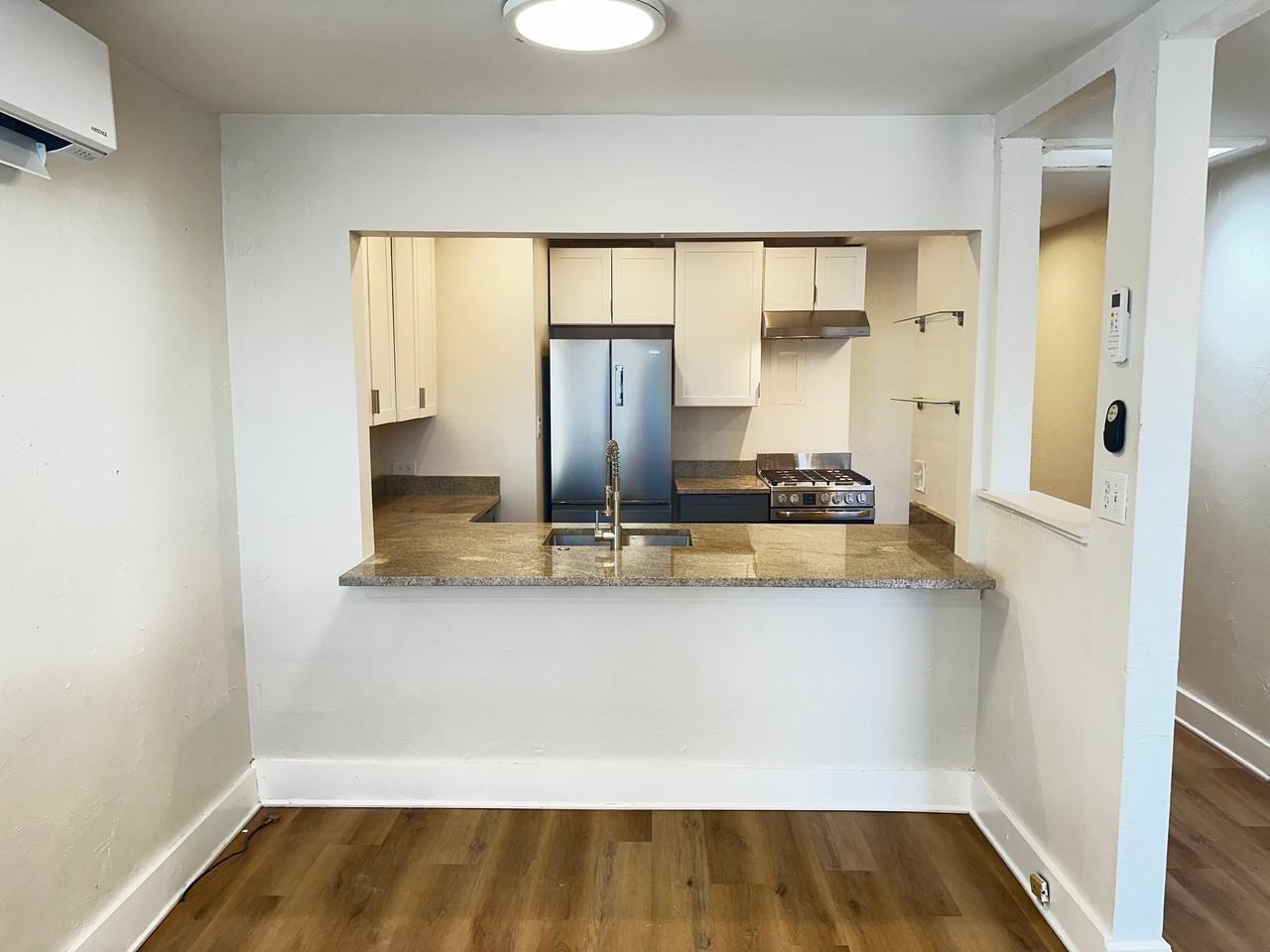 2035 E.Th Ave #11 - Photo 6 of 13