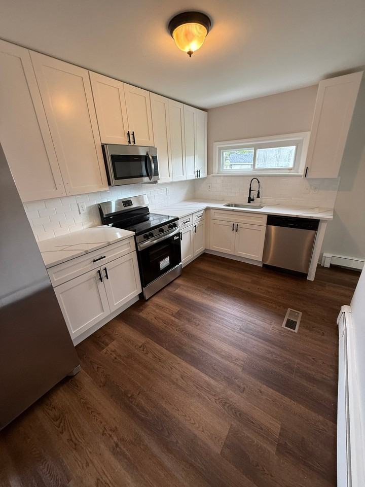 17 Maloney Rd - Photo 5 of 20