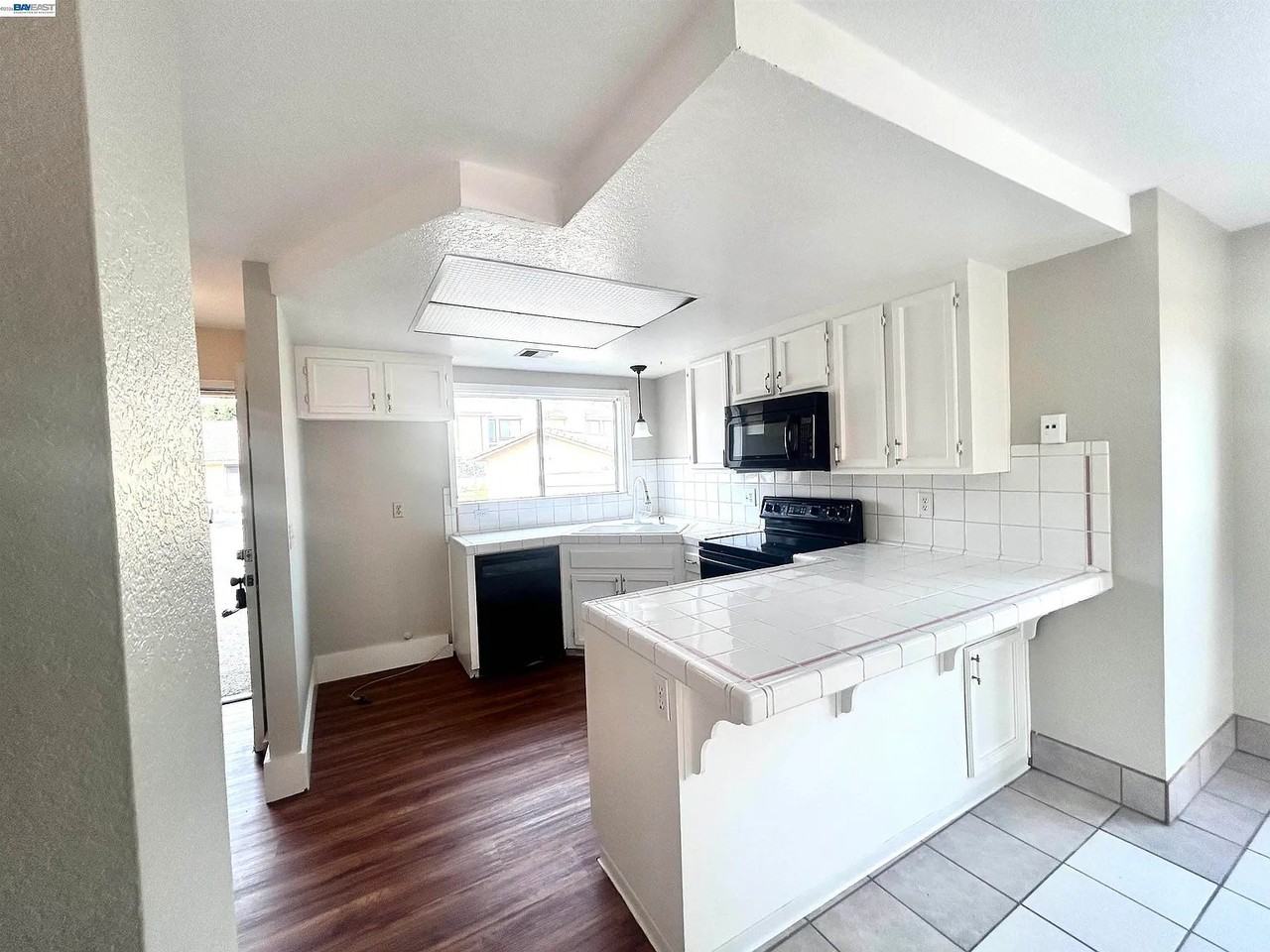 3148 Andre Ln - Photo 2 of 6