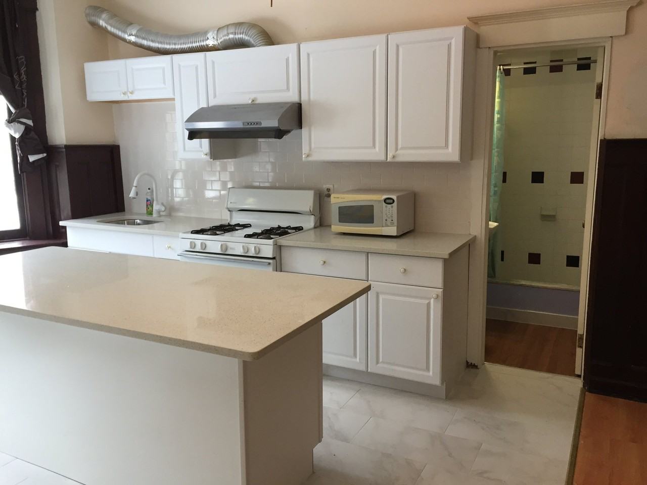 746 Broughton St #1CAND1A - Photo 2 of 22