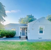 3444 Kellogg Ave - Photo 1 of 1