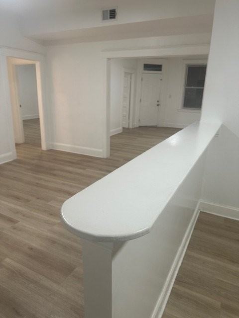 2700 Roslyn Ave #5 - Photo 6 of 19