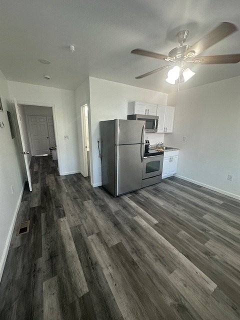 1209 N Caroline St #3 - Photo 4 of 6