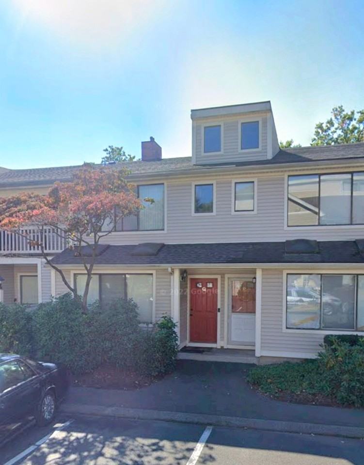 465 Whalley Ave - Photo 2 of 2