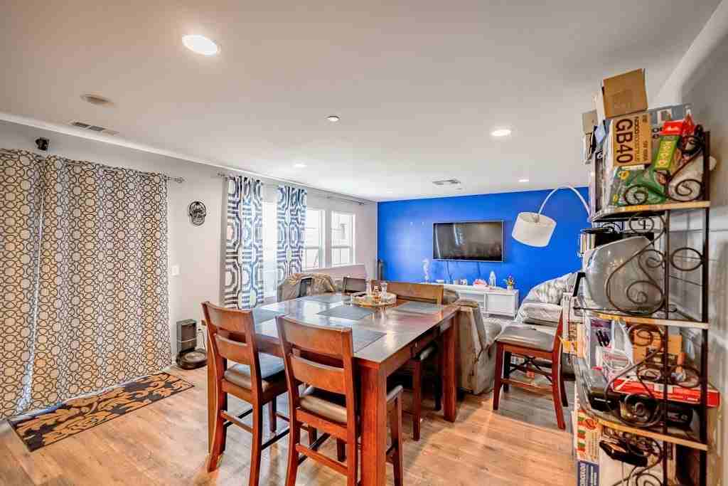 2619 Candleberry Way - Photo 2 of 8