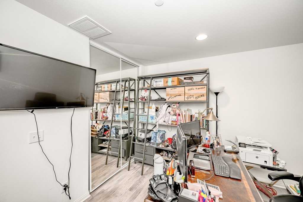 2619 Candleberry Way - Photo 6 of 8