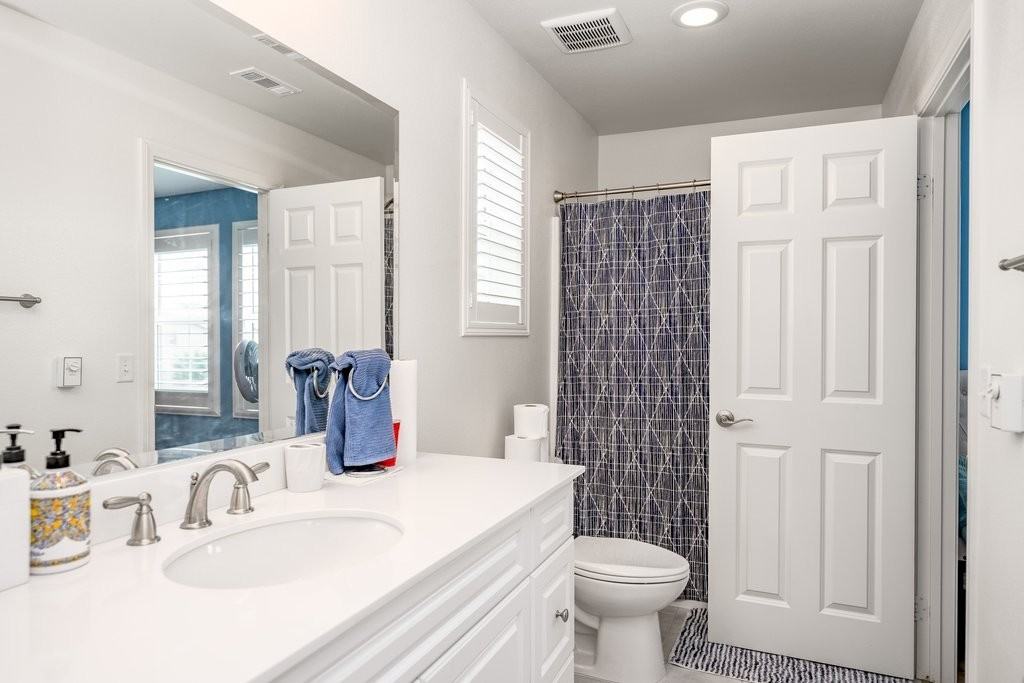 2619 Candleberry Way - Photo 7 of 8