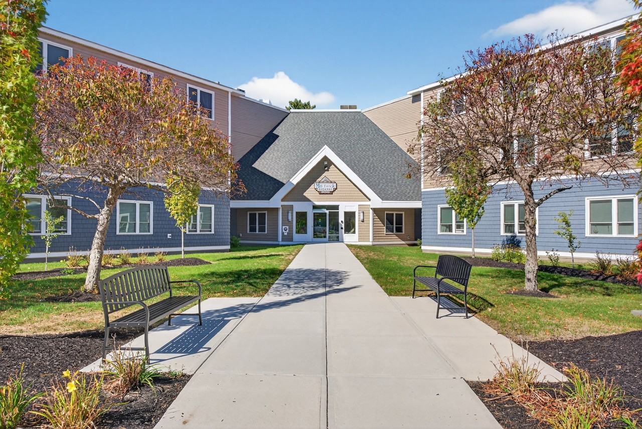 300 E Bridge St #123 - Photo 2 of 12