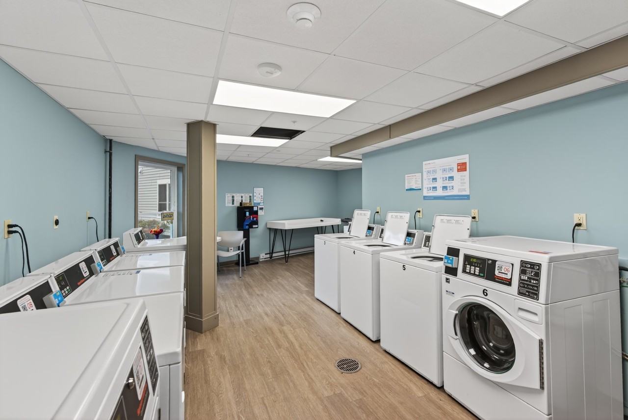 300 E Bridge St #123 - Photo 5 of 12