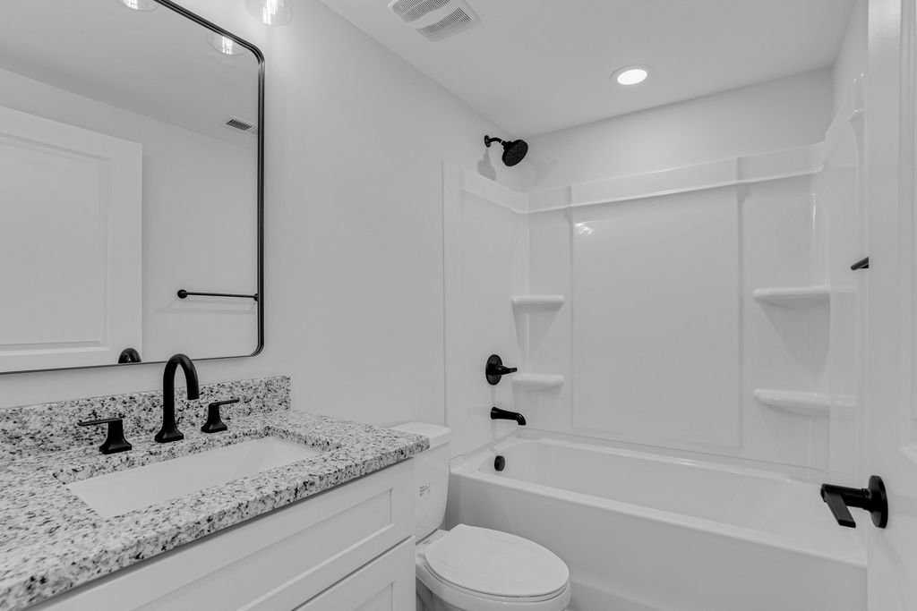 1128 Rosehill Dr - Photo 6 of 17